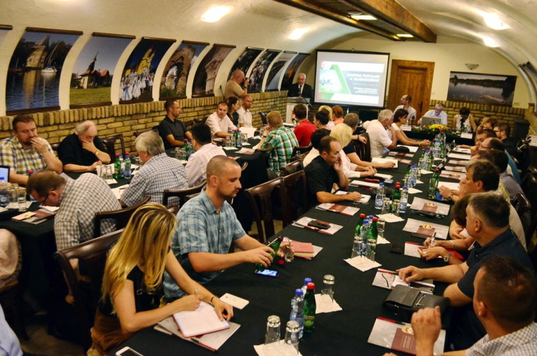 Magyar fiatalok a Vajdaságban