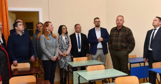 Bővítés a megnövekedett diáklétszám miatt 