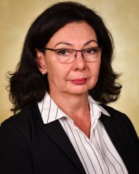 Varjú Potrebity Tatjana